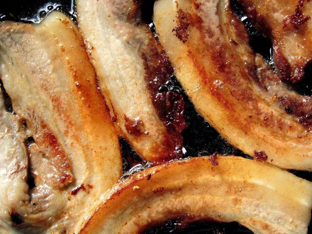 Rappel de lardons fumés : attention à la contamination !