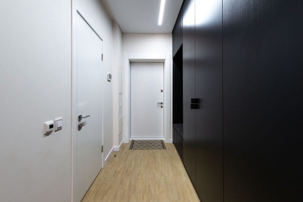 Rangements pour placard d'entrée dans petit espace