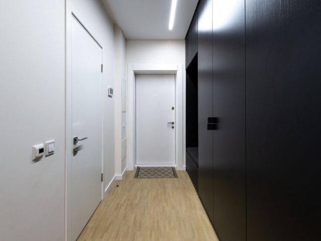Rangements pour placard d&rsquo;entrée dans petit espace