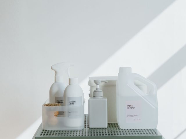 Diluant cellulosique MIEUXA : Attention aux risques d’incendie et de blessures !