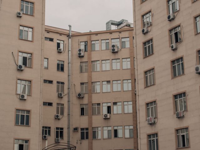 Climatisation en location : ce que le locataire doit entretenir (et ce
