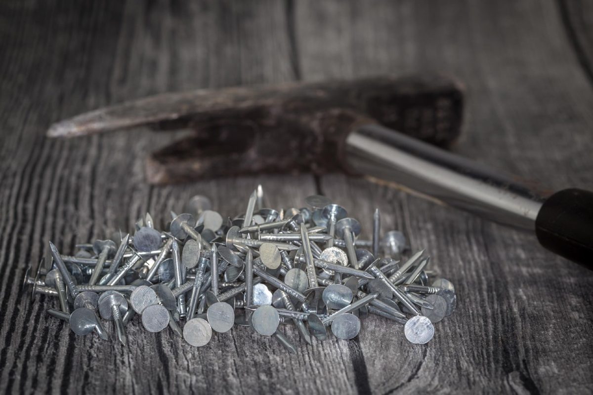 Gouttière zinc : les signes d'une pose réussie ou ratée