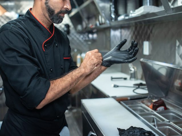 Dès maintenant, méfiez-vous du jambon U : risque de listeria révélé