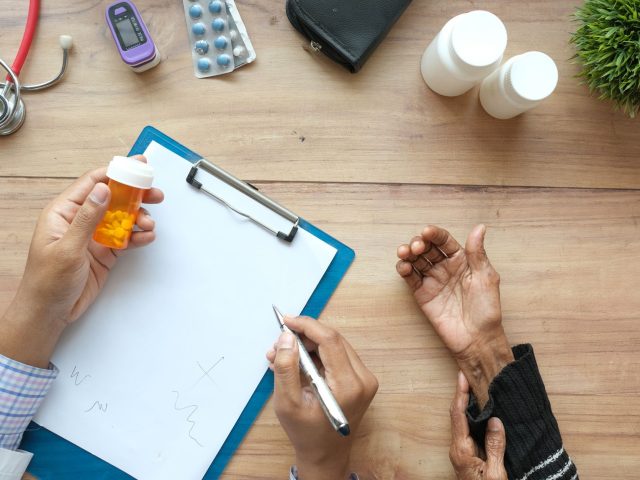 41 médecins débarquent en Loire-Atlantique : un souffle d’espoir pour l’accès aux soins
