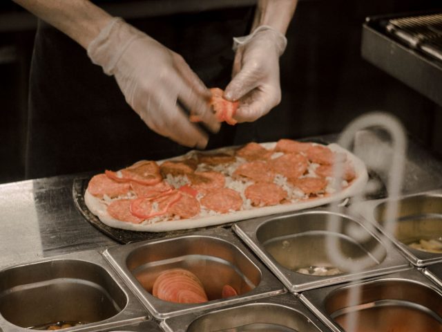 Steaks hachés contaminés : vérifiez vos achats pour éviter E. coli